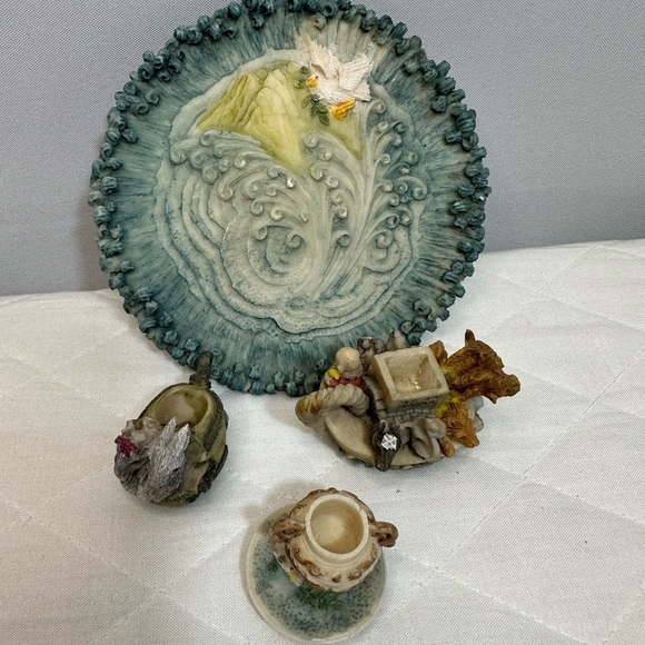 Vintage 1994 Miniature Noah’s Ark Resin Tea Set 5 Pieces - Picture 5 of 7